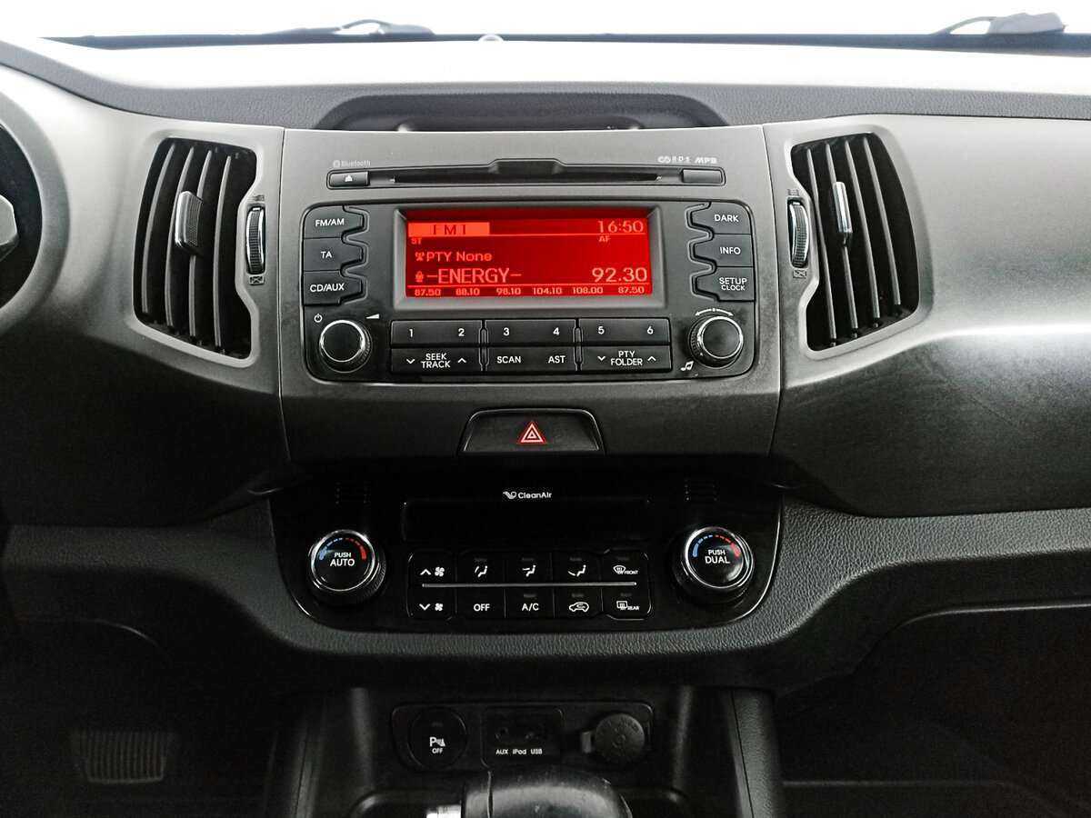 Kia Sportage с пробегом — 2012 год. Фото: #10