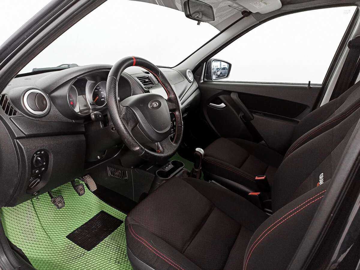 Lada (ВАЗ) Granta с пробегом — 2017 год. Фото: #11