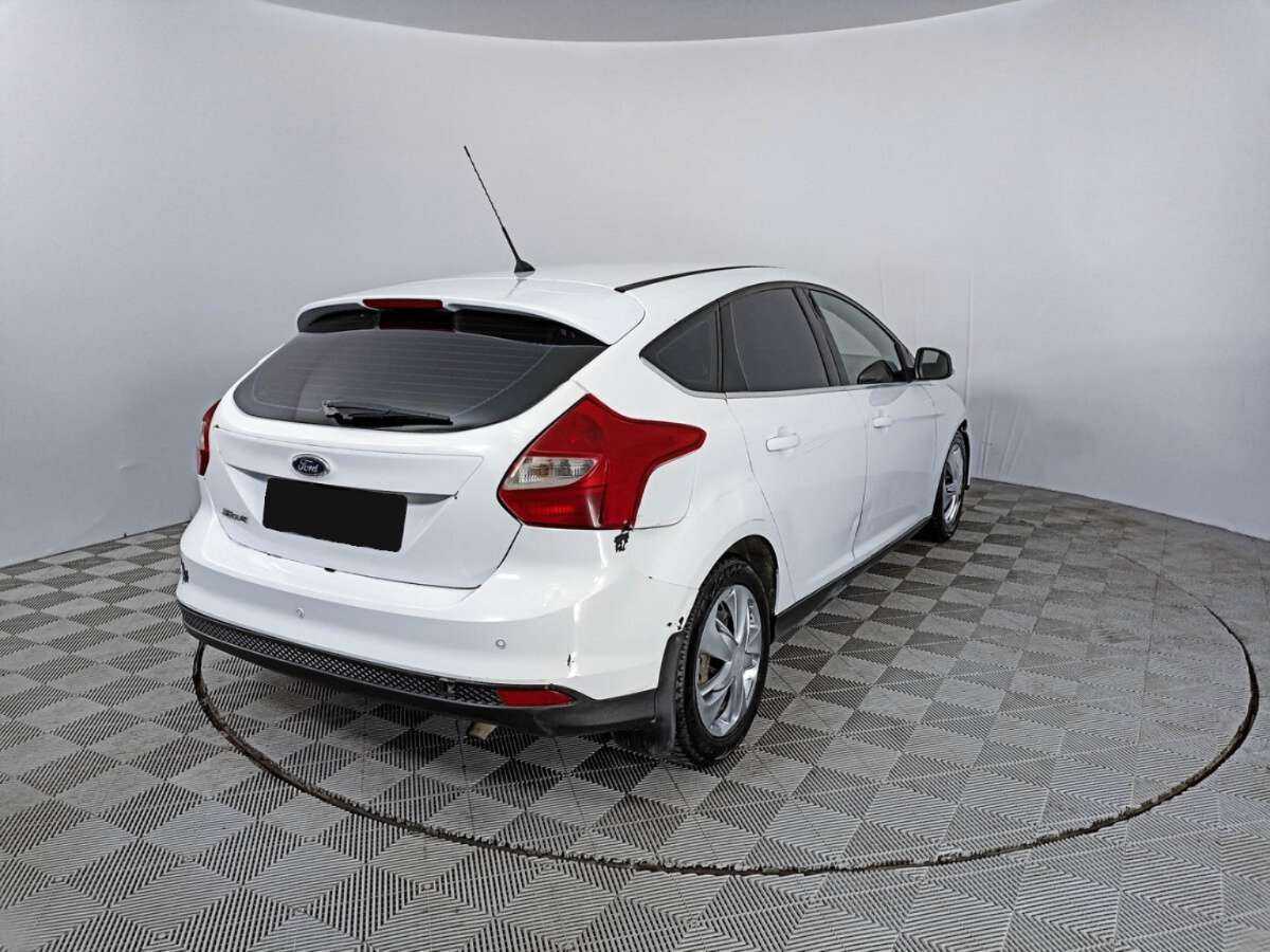 Ford Focus с пробегом — 2011 год. Фото: #4