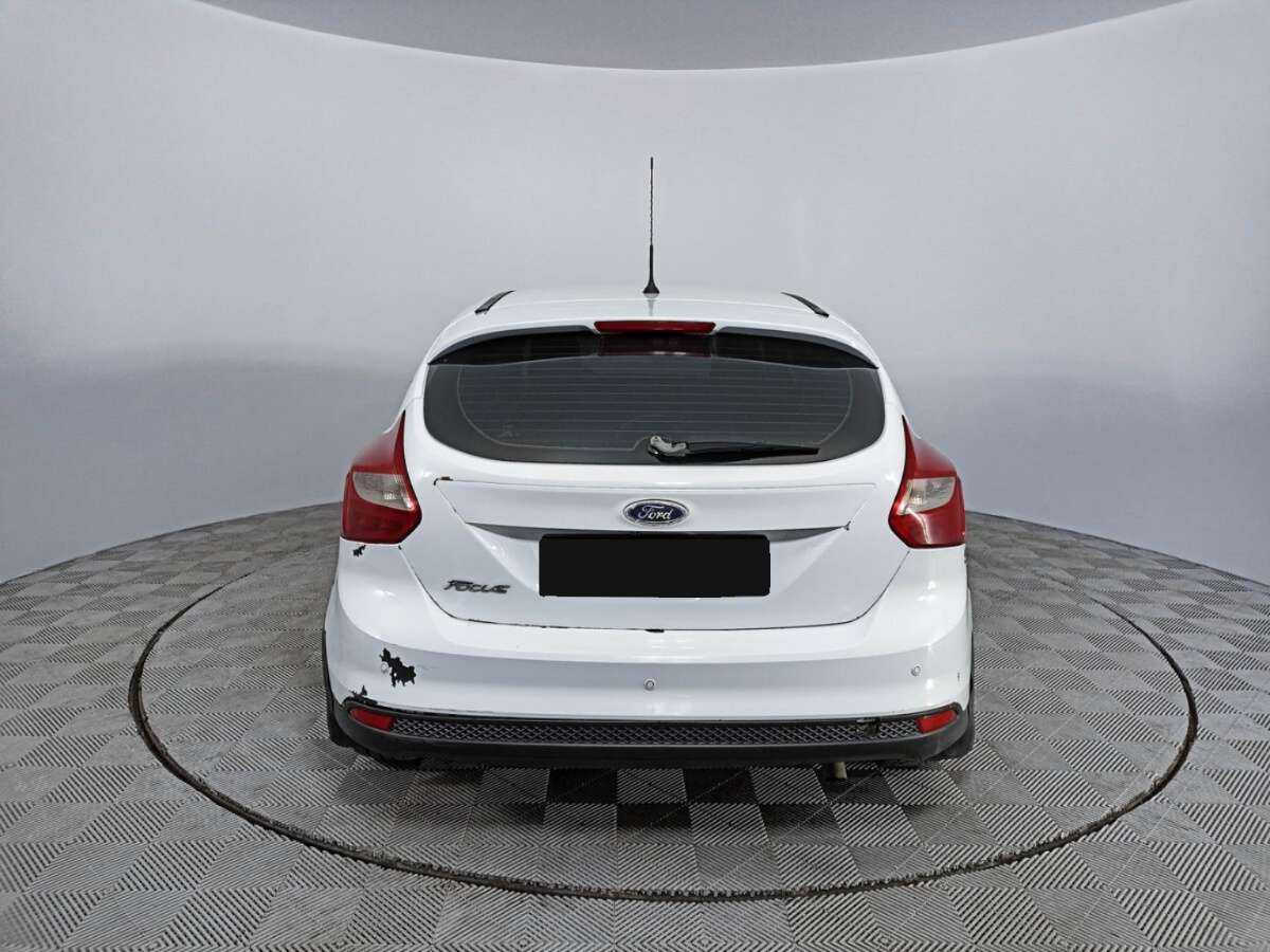 Ford Focus с пробегом — 2011 год. Фото: #5