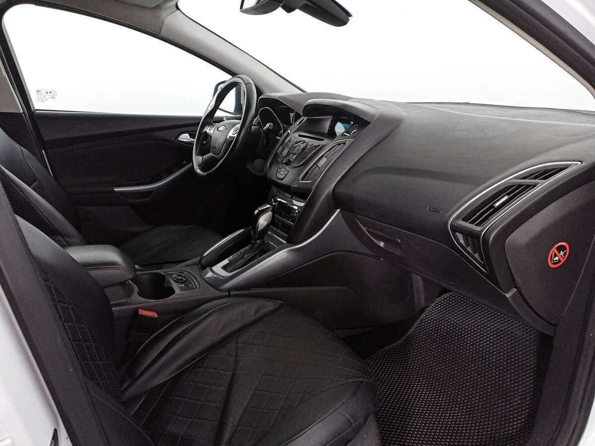 Ford Focus с пробегом — 2011 год. Фото: #8