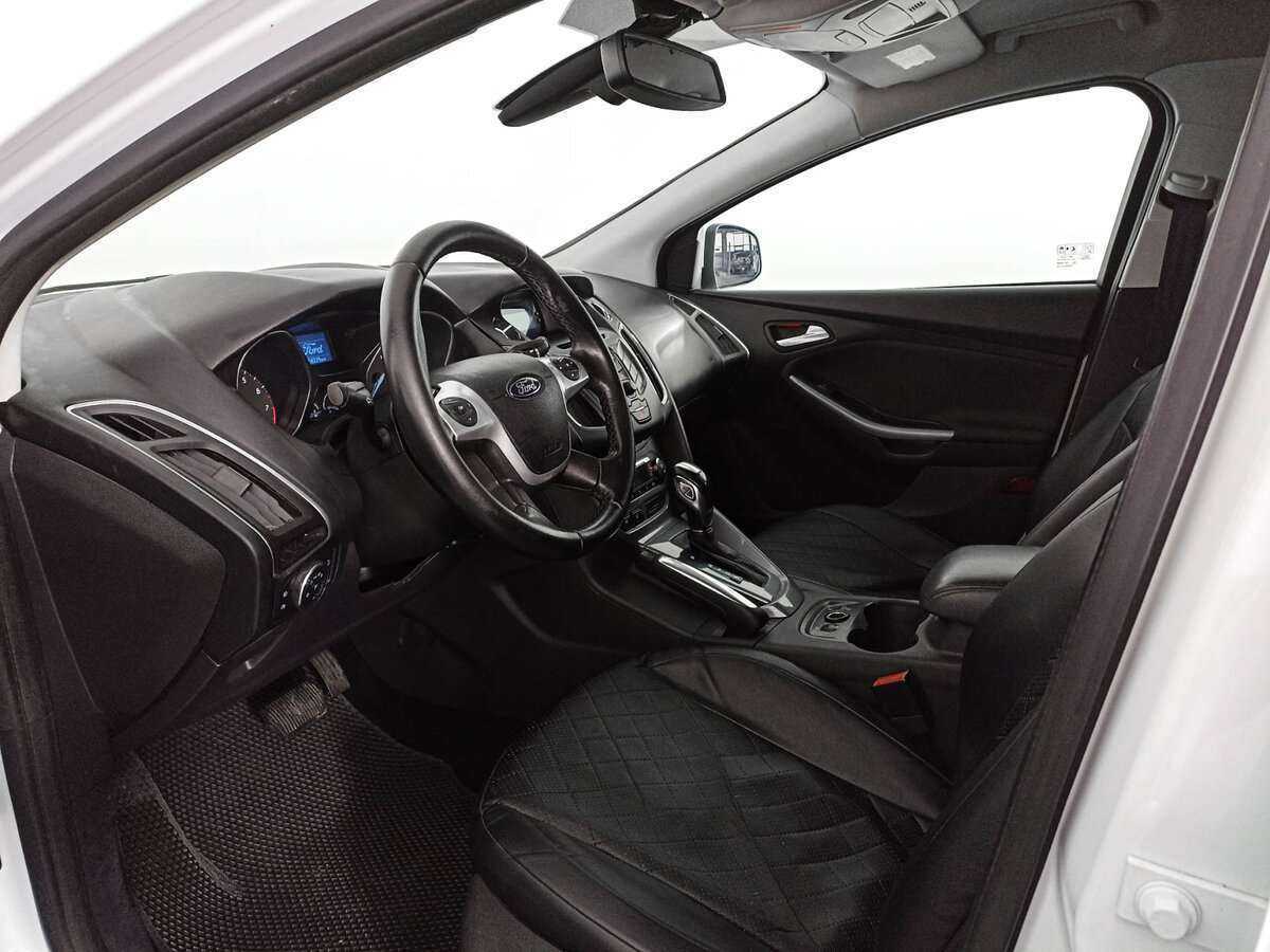 Ford Focus с пробегом — 2011 год. Фото: #13