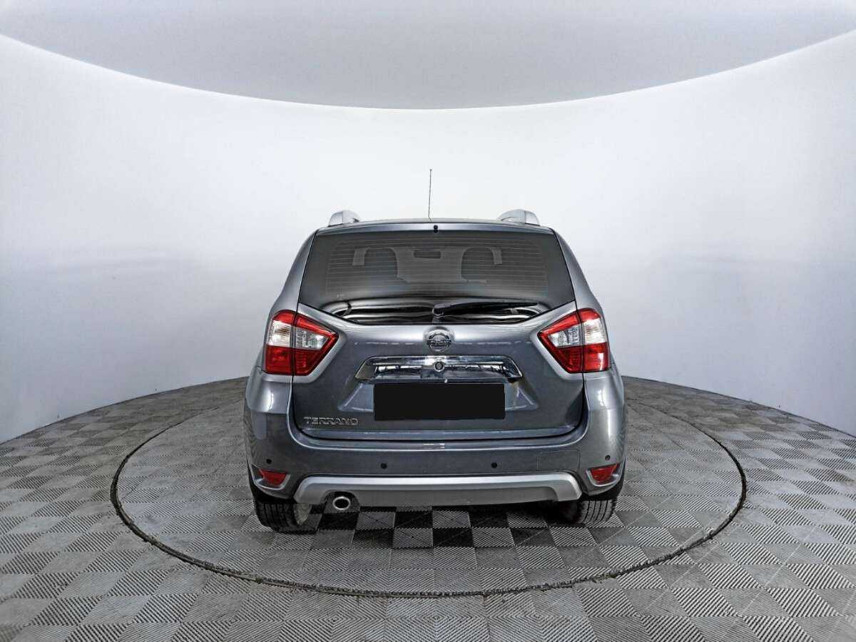 Nissan Terrano с пробегом — 2017 год. Фото: #5