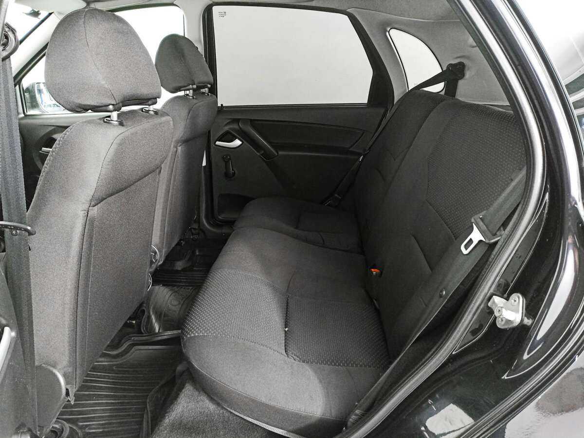 Lada (ВАЗ) Kalina с пробегом — 2014 год. Фото: #9