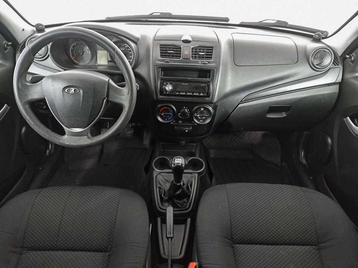 Lada (ВАЗ) Kalina с пробегом — 2014 год. Фото: #11