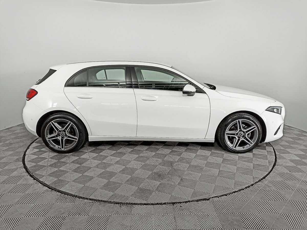 Mercedes-Benz A-Класс с пробегом — 2018 год. Фото: #3