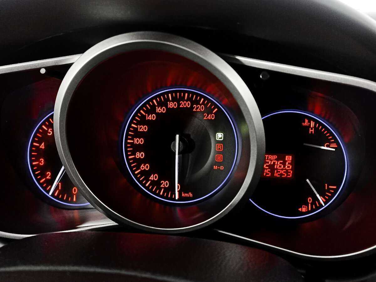 Mazda CX-7 с пробегом — 2011 год. Фото: #12