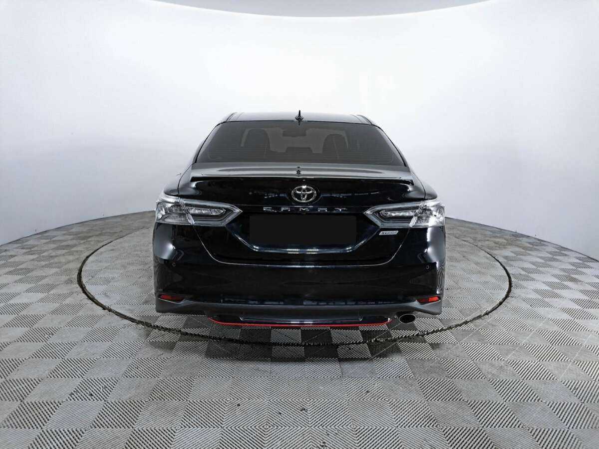 Toyota Camry с пробегом — 2020 год. Фото: #4