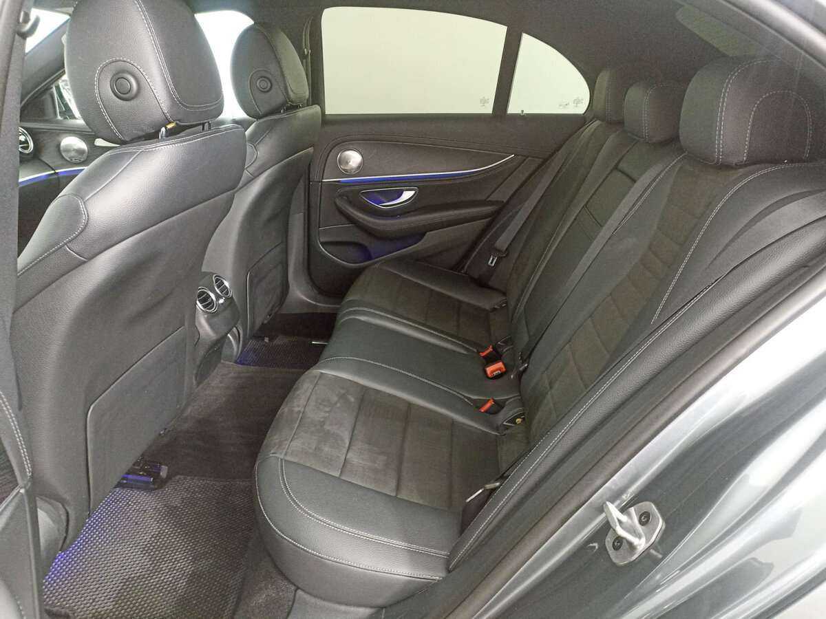 Mercedes-Benz E-Класс с пробегом — 2019 год. Фото: #9