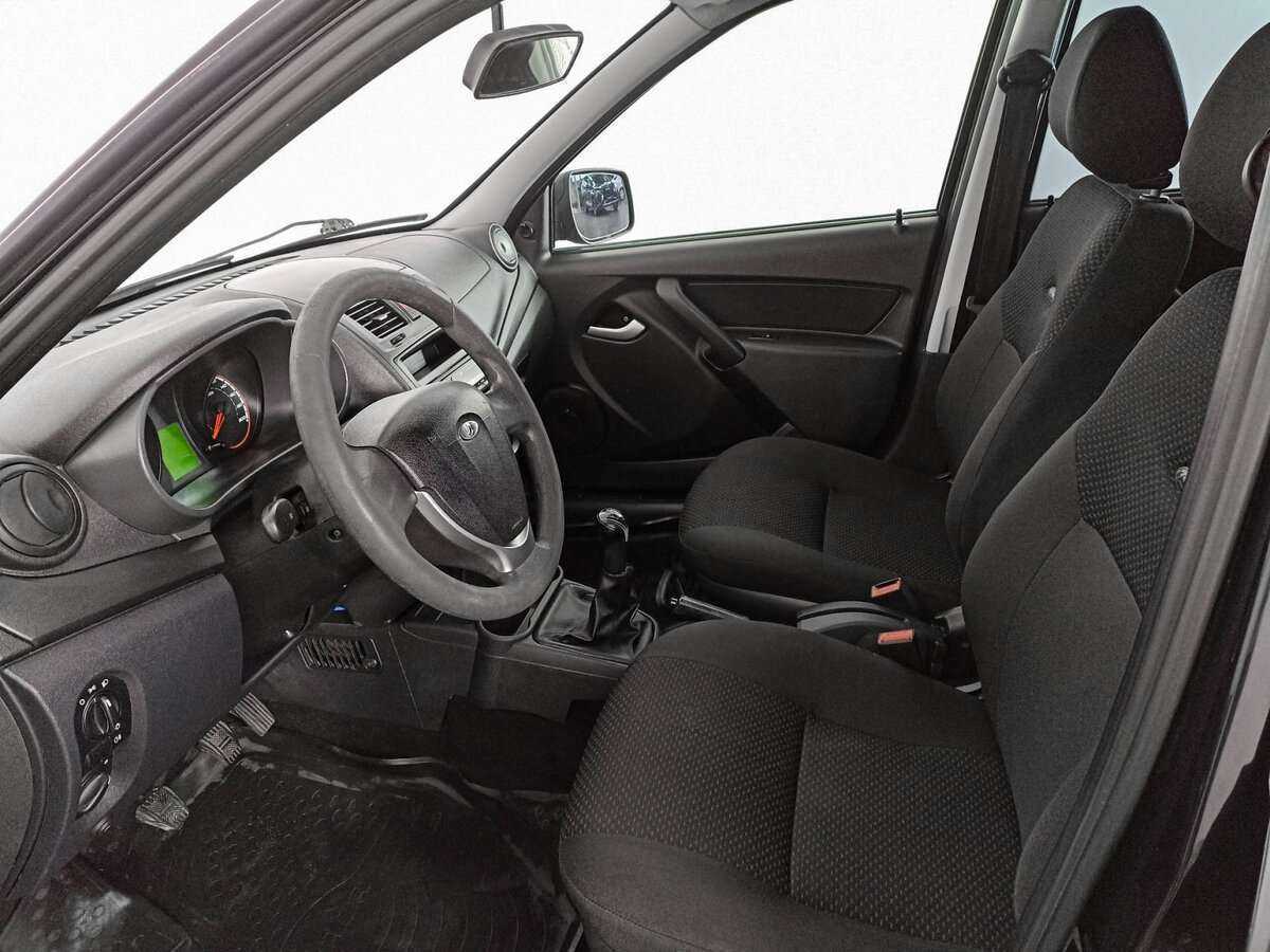 Lada (ВАЗ) Kalina с пробегом — 2014 год. Фото: #13