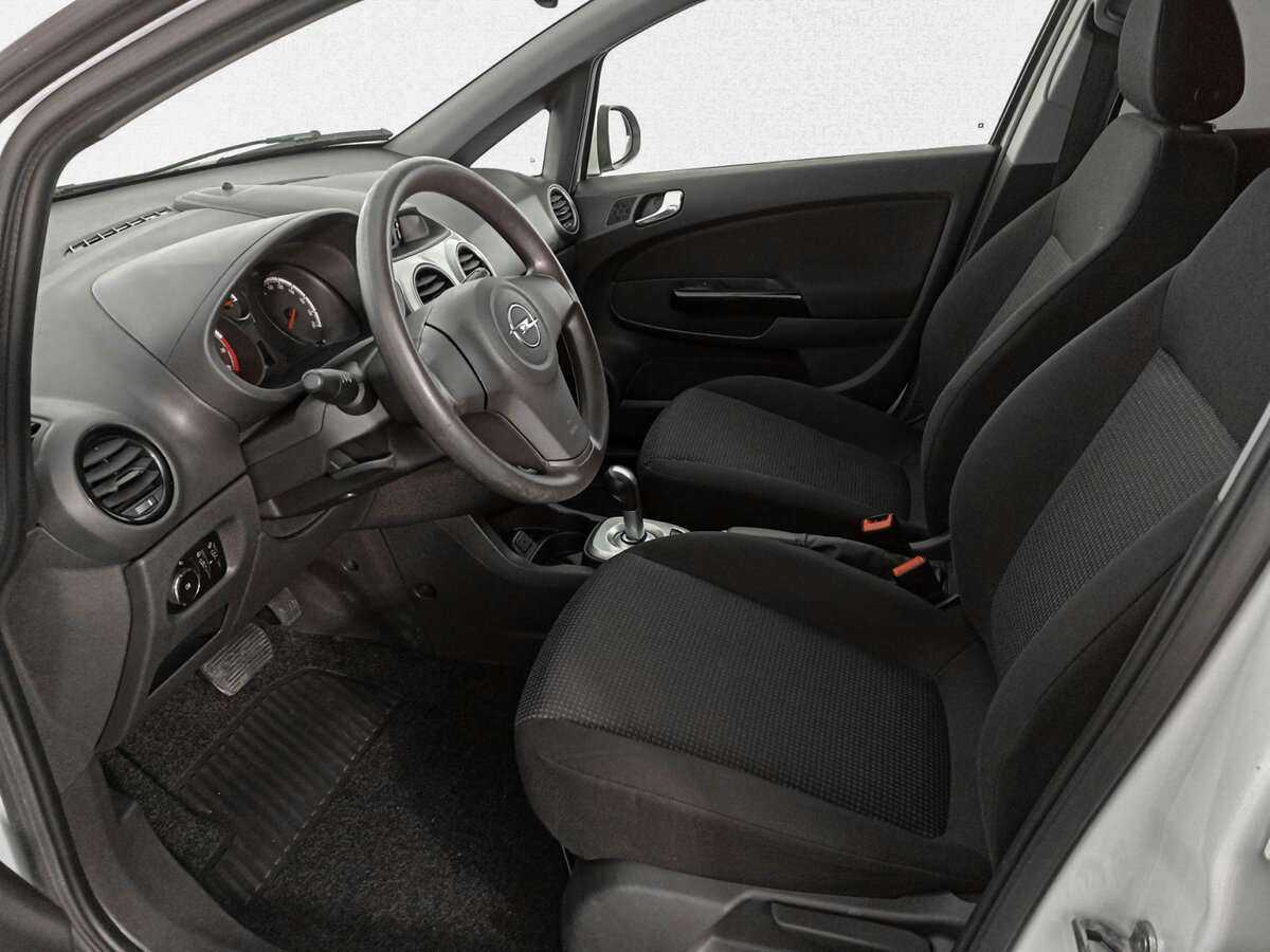 Opel Corsa с пробегом — 2013 год. Фото: #15