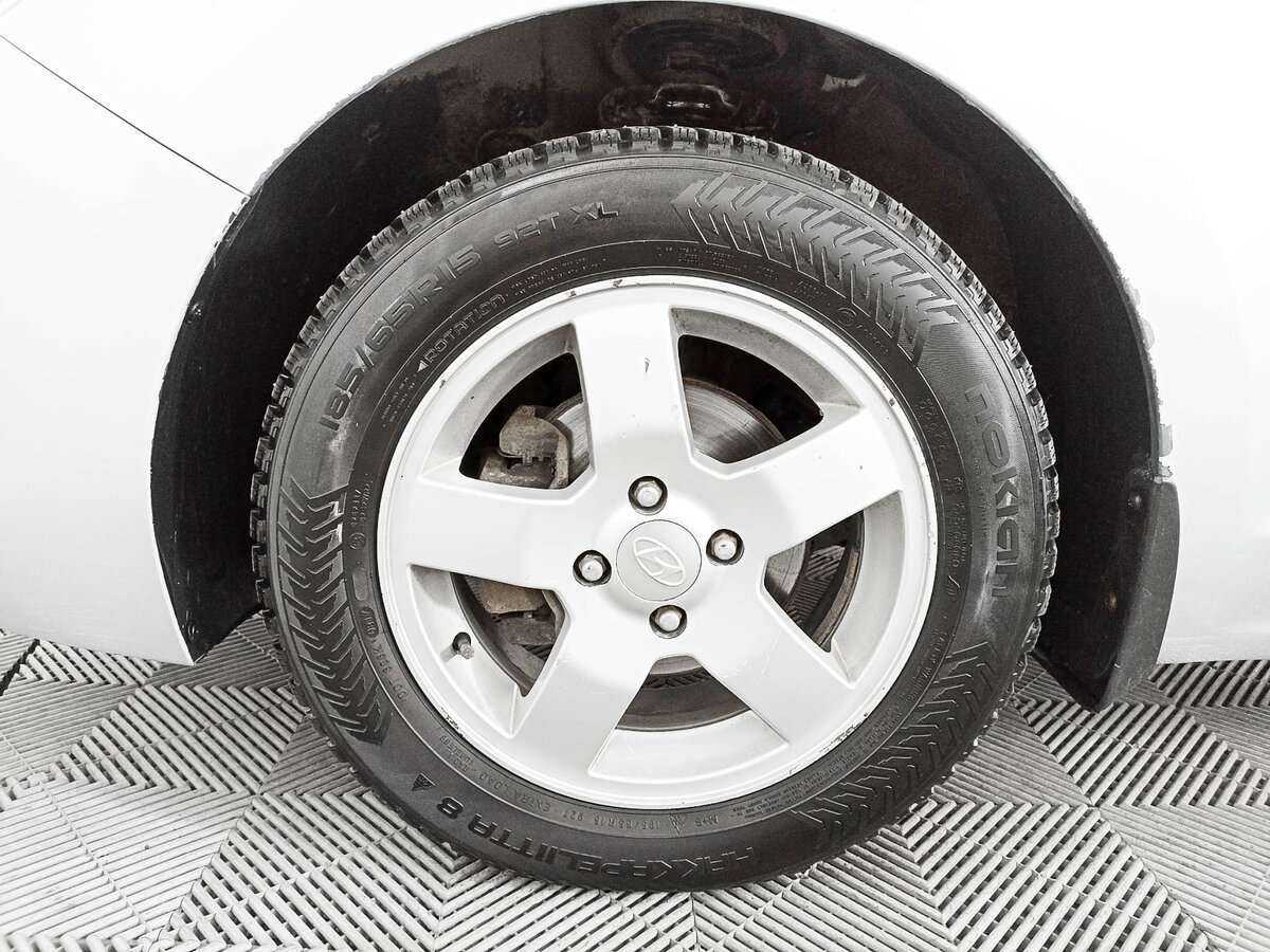 Hyundai Solaris с пробегом — 2017 год. Фото: #16