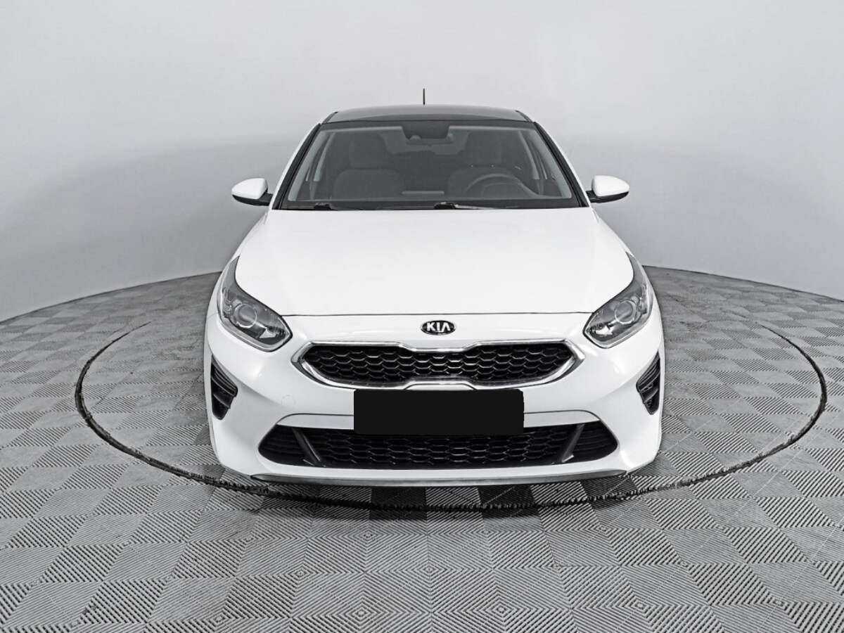 Kia Ceed с пробегом — 2019 год. Фото: #1