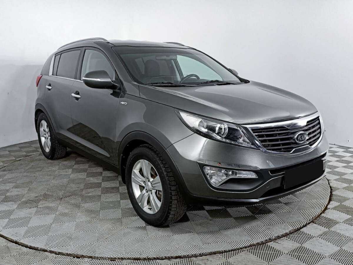 Kia Sportage с пробегом — 2011 год. Фото: #2