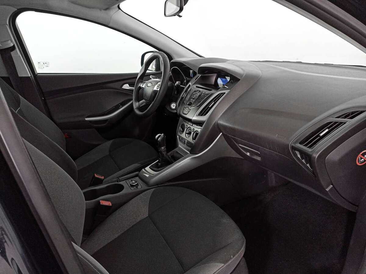 Ford Focus с пробегом — 2011 год. Фото: #7