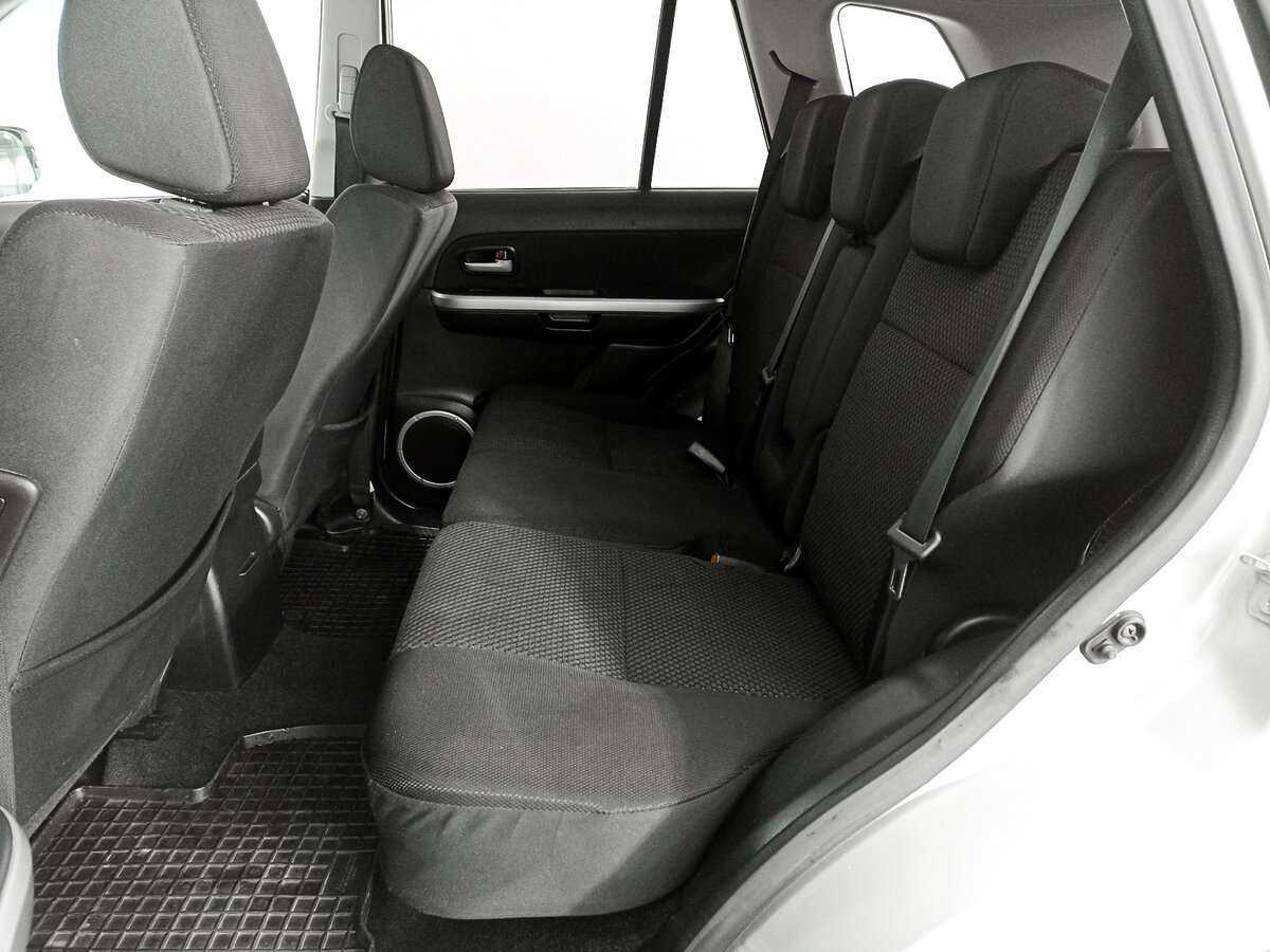 Suzuki Grand Vitara с пробегом — 2011 год. Фото: #7