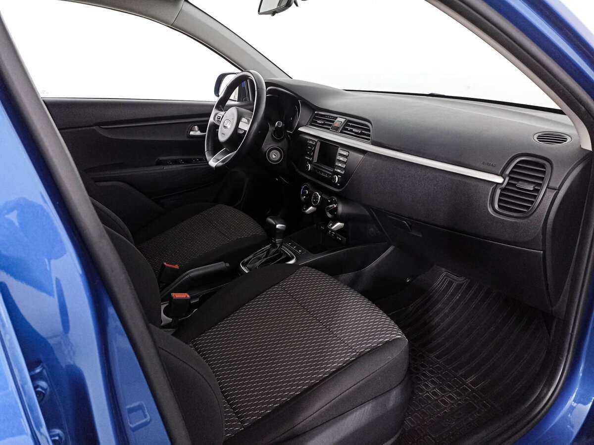 Kia Rio с пробегом — 2017 год. Фото: #8