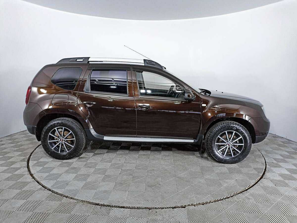 Renault Duster с пробегом — 2017 год. Фото: #3