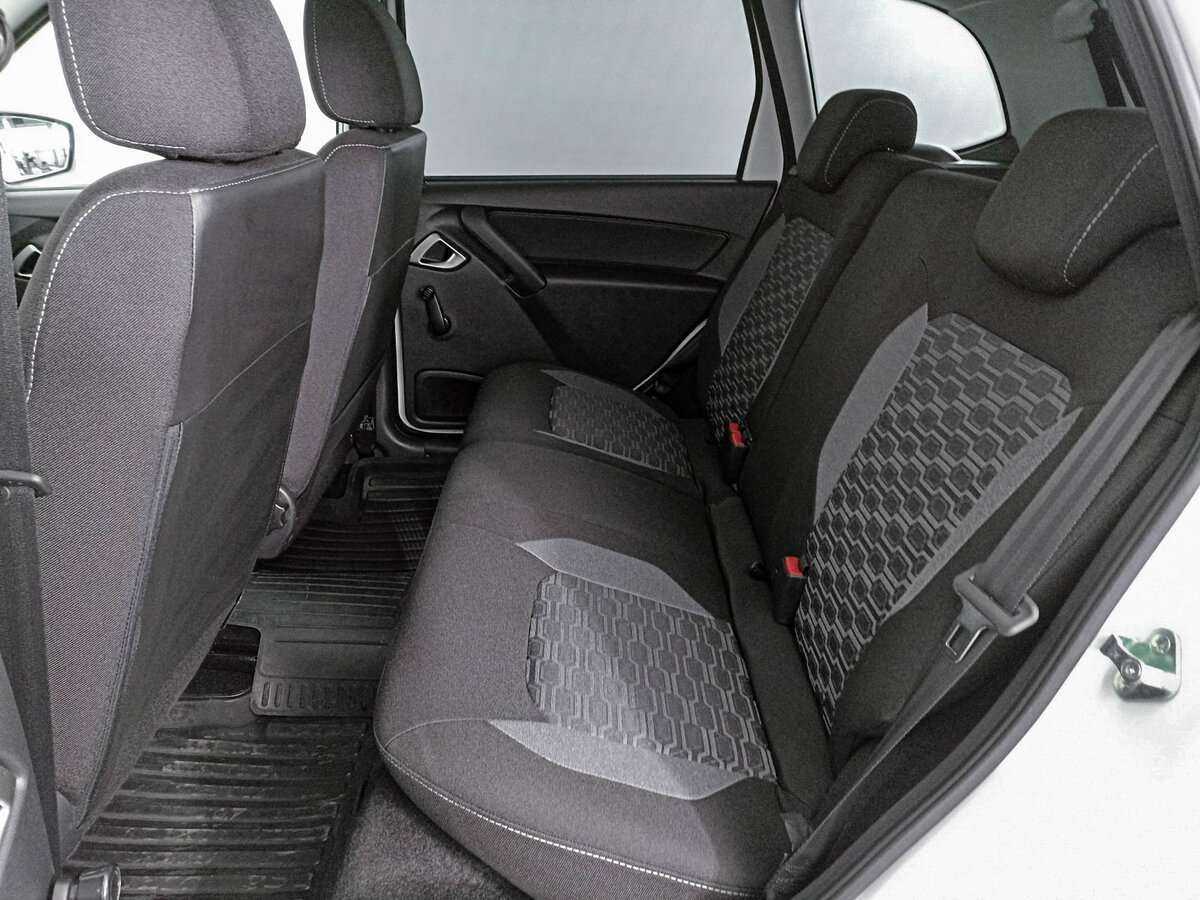 Lada (ВАЗ) Granta с пробегом — 2023 год. Фото: #9