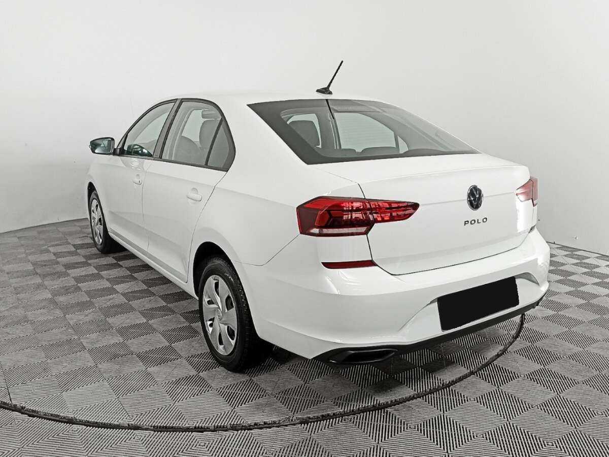 Volkswagen Polo с пробегом — 2021 год. Фото: #6