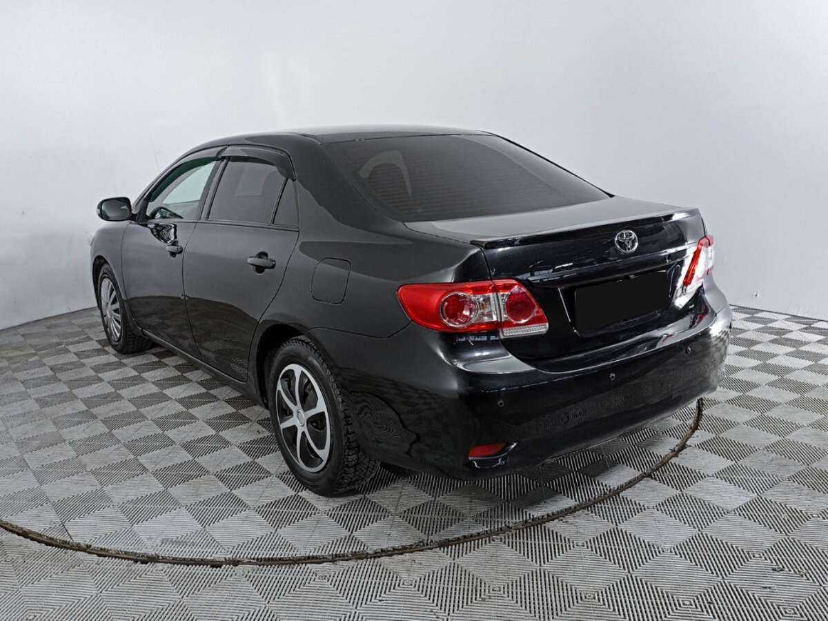 Toyota Corolla с пробегом — 2010 год. Фото: #6