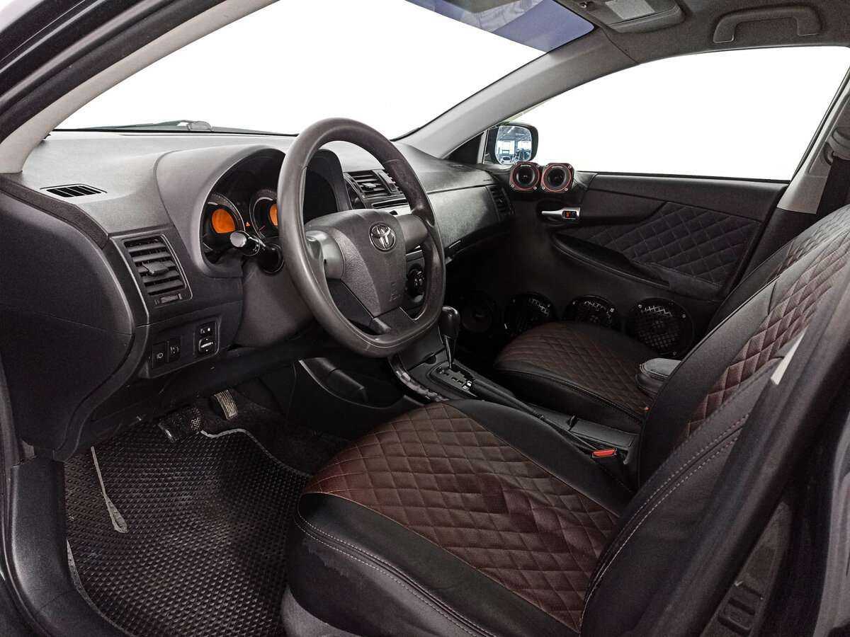 Toyota Corolla с пробегом — 2010 год. Фото: #13