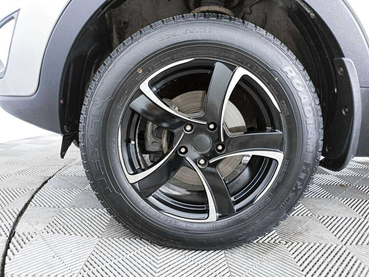 Kia Sportage с пробегом — 2011 год. Фото: #16