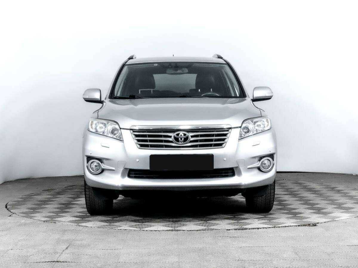 Toyota RAV4 с пробегом — 2011 год. Фото: #1