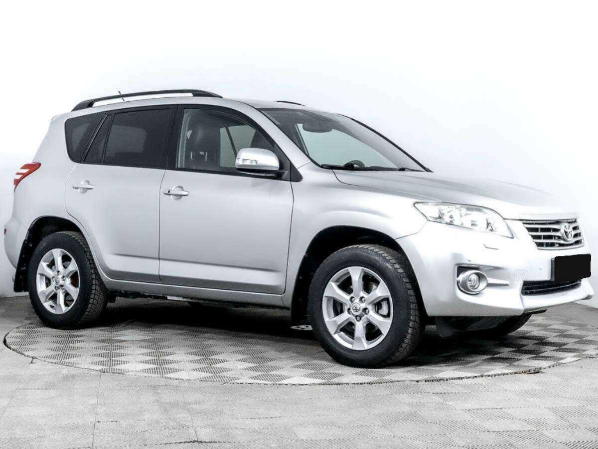 Toyota RAV4 с пробегом — 2011 год. Фото: #2