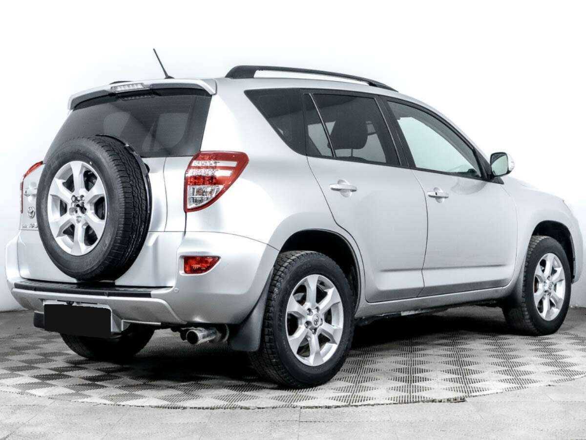 Toyota RAV4 с пробегом — 2011 год. Фото: #3