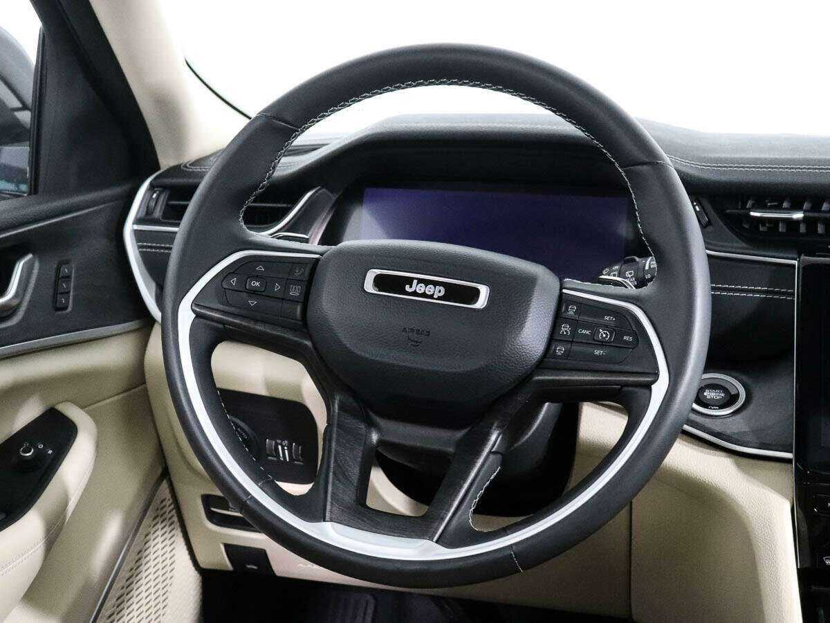 Jeep Grand Cherokee с пробегом — 2022 год. Фото: #15