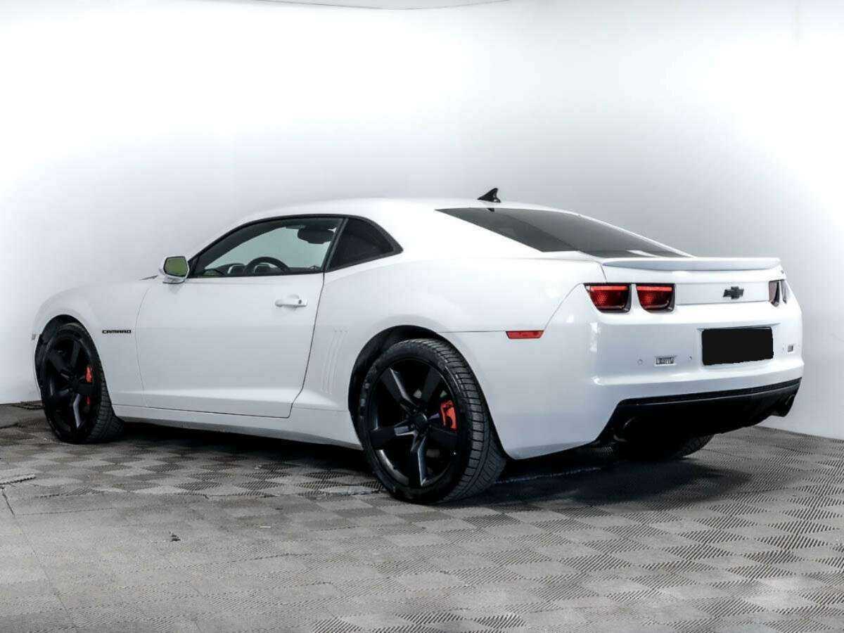 Chevrolet Camaro с пробегом — 2011 год. Фото: #4