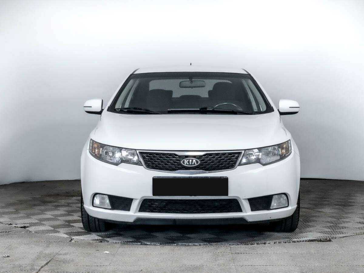 Kia Cerato с пробегом — 2011 год. Фото: #1