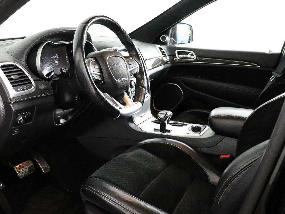 Jeep Grand Cherokee с пробегом — 2014 год. Фото: #8