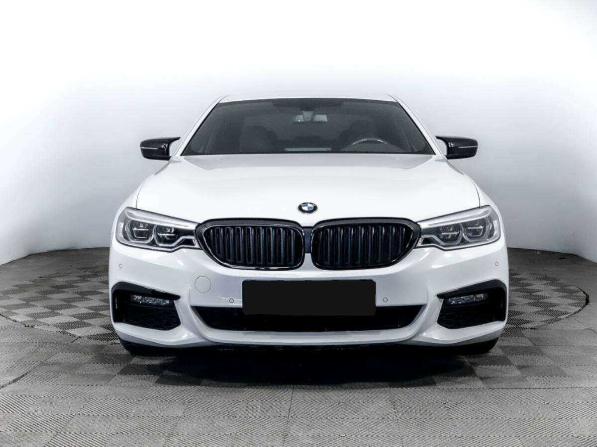 BMW 5 серии с пробегом — 2019 год. Фото: #1