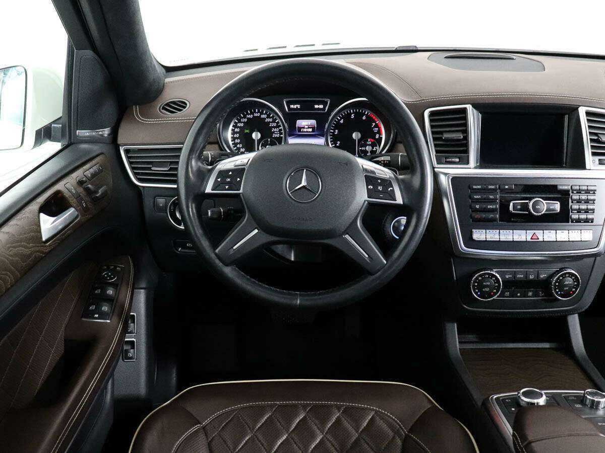 Mercedes-Benz GL-Класс с пробегом — 2013 год. Фото: #16