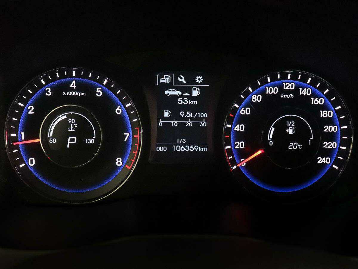 Hyundai i40 с пробегом — 2015 год. Фото: #11