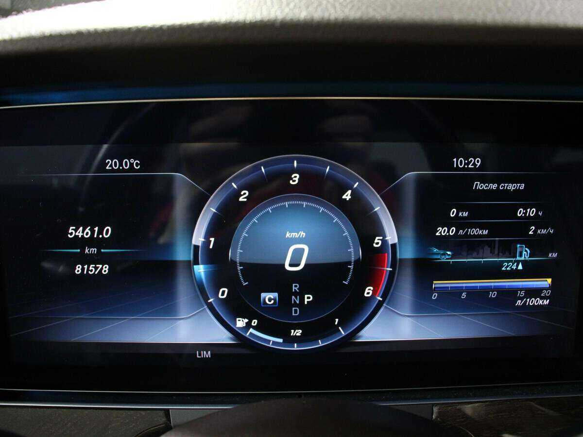 Mercedes-Benz CLS с пробегом — 2018 год. Фото: #10
