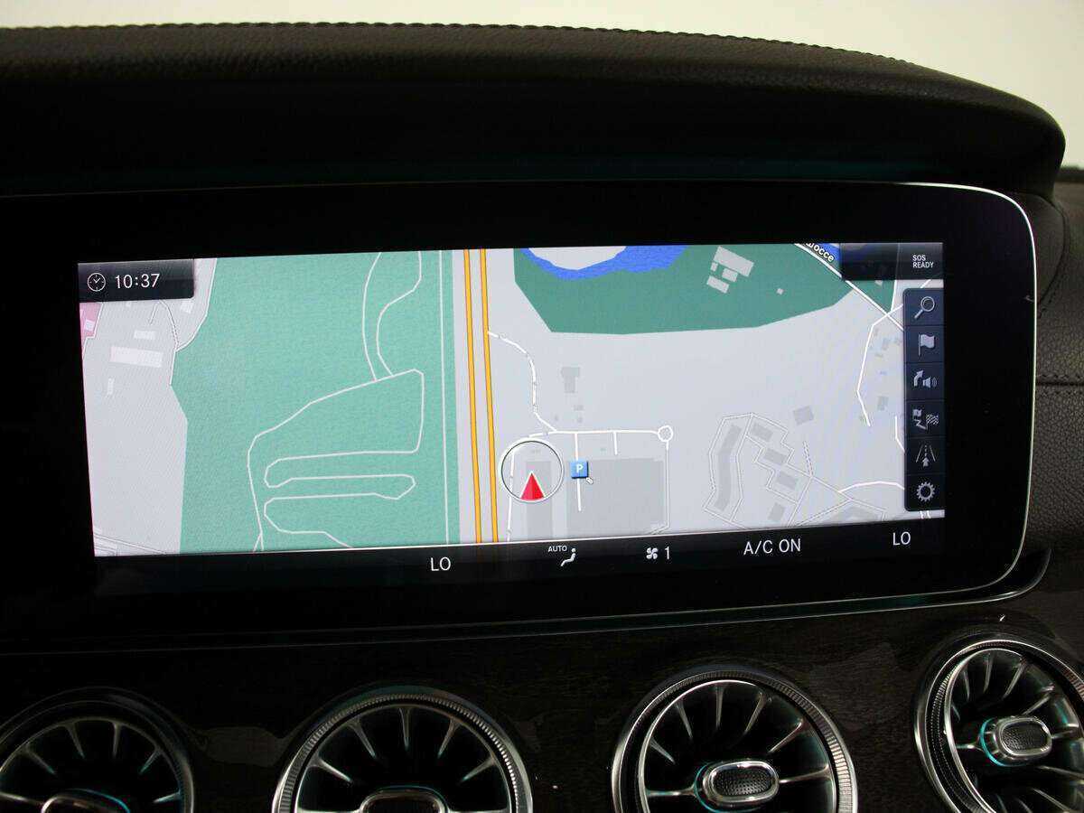 Mercedes-Benz CLS с пробегом — 2018 год. Фото: #28