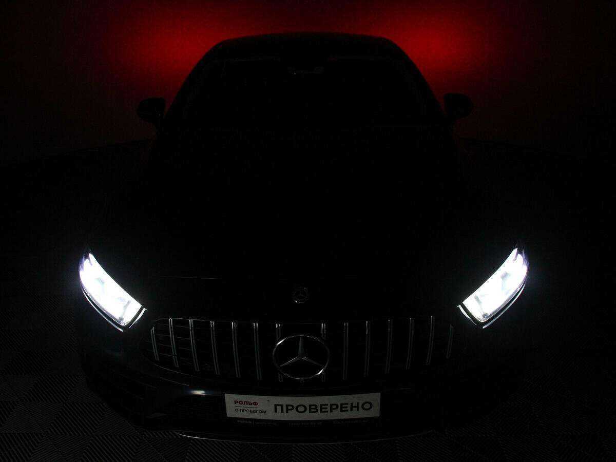 Mercedes-Benz CLS с пробегом — 2018 год. Фото: #32