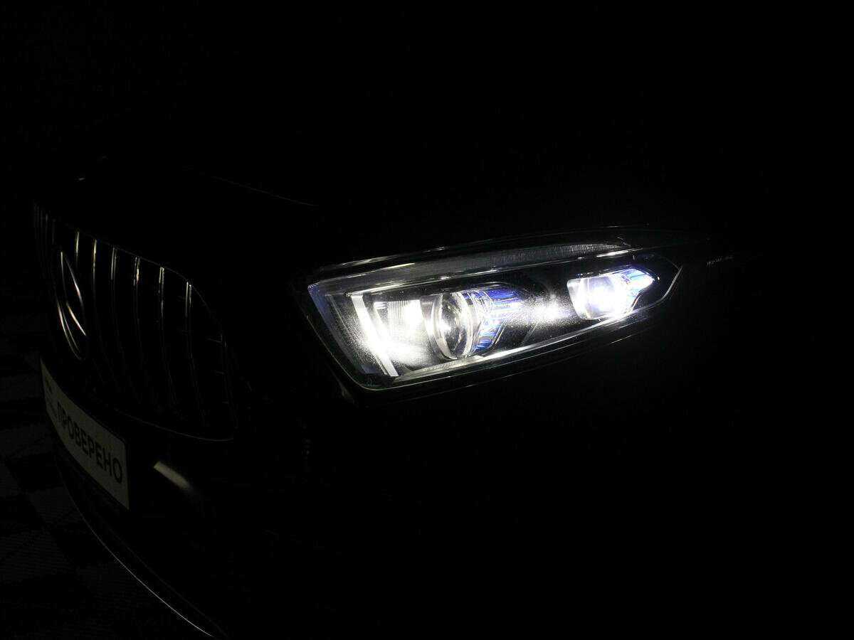 Mercedes-Benz CLS с пробегом — 2018 год. Фото: #33