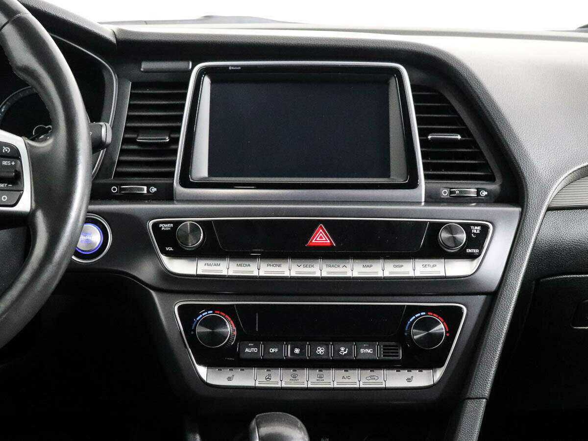 Hyundai Sonata с пробегом — 2018 год. Фото: #11