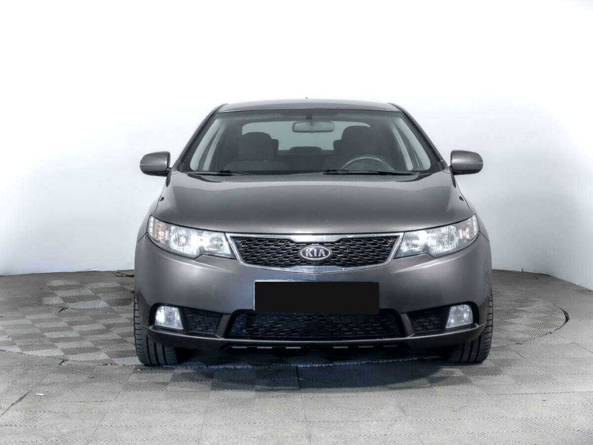 Kia Cerato с пробегом — 2010 год. Фото: #1