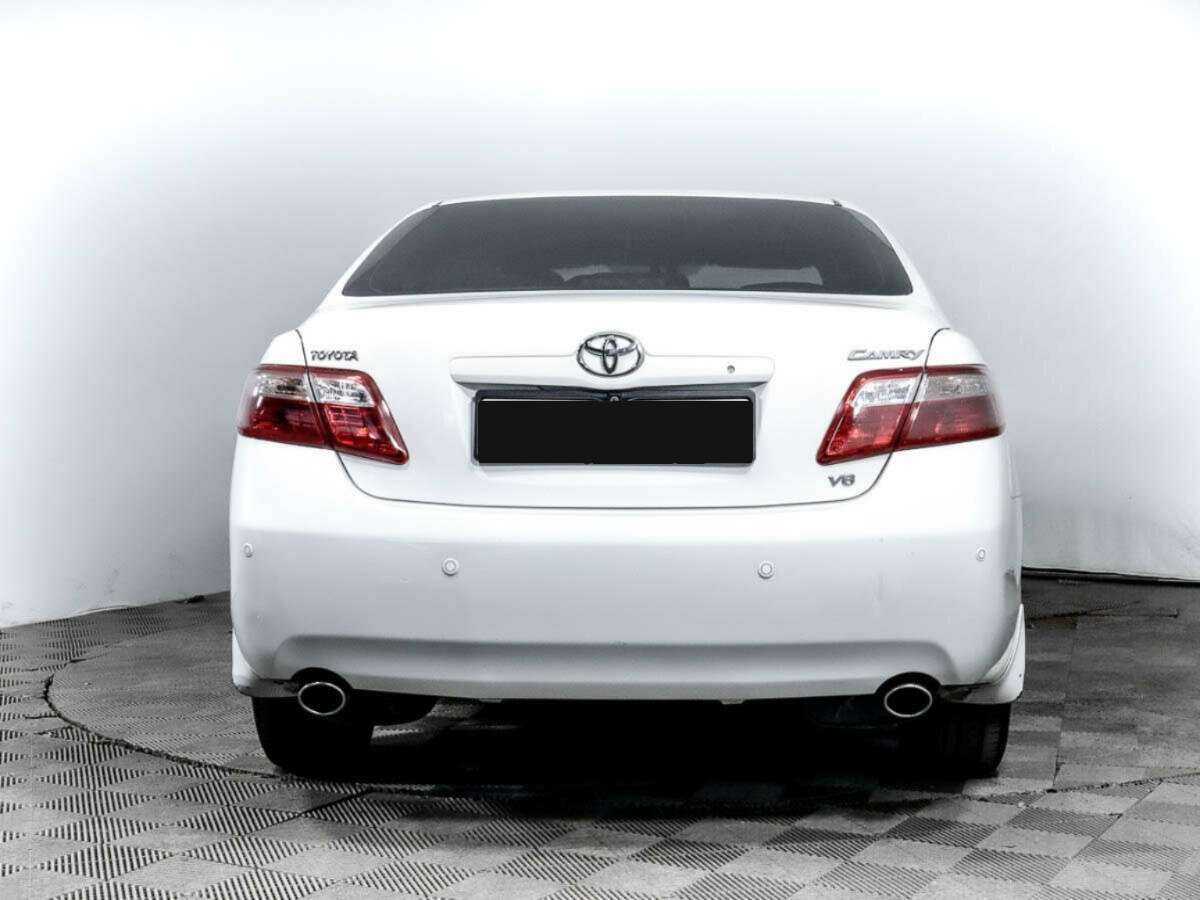 Toyota Camry с пробегом — 2008 год. Фото: #4