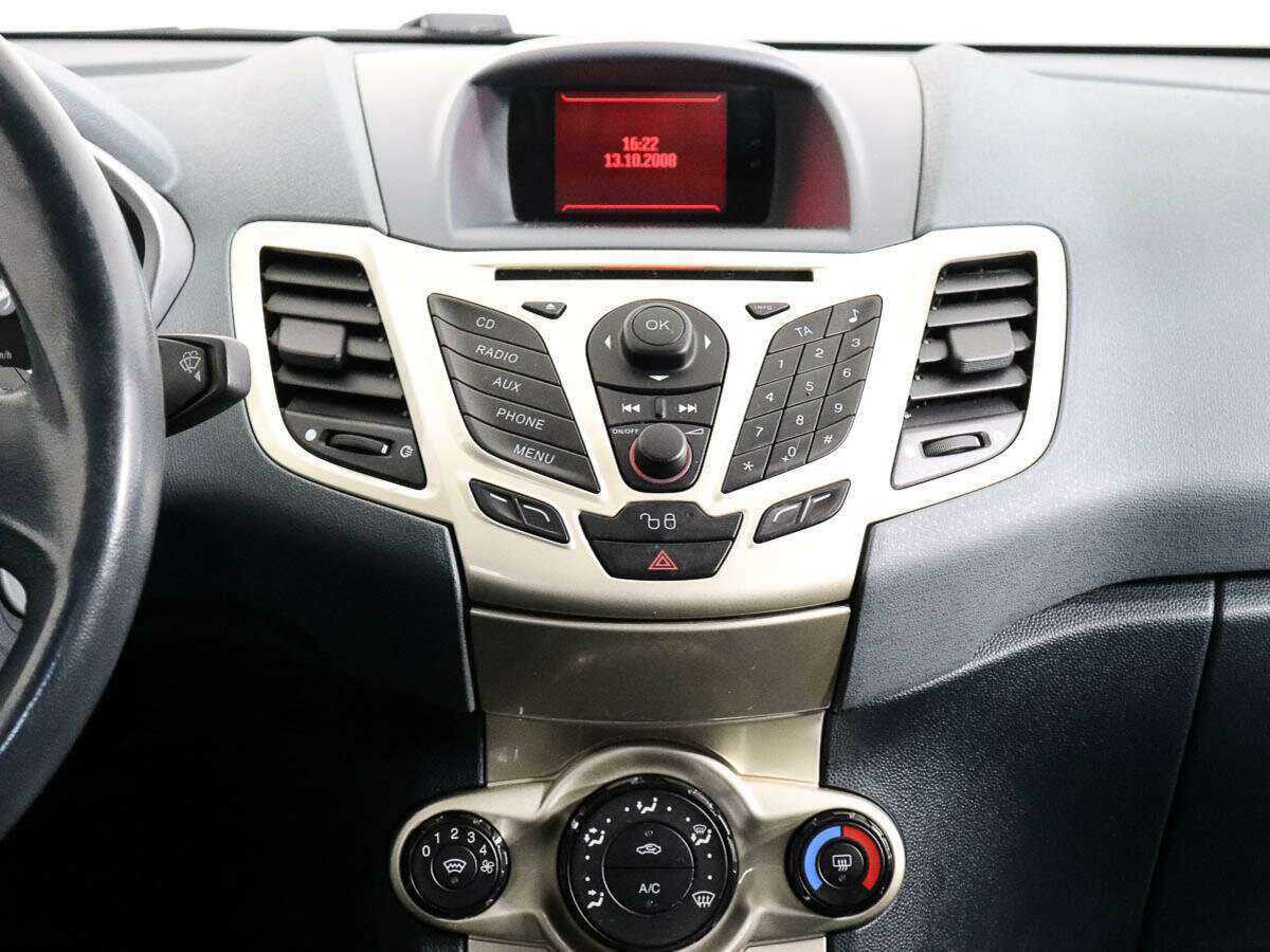 Ford Fiesta с пробегом — 2008 год. Фото: #11