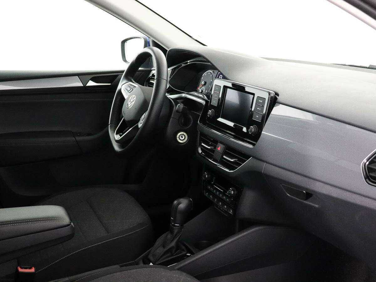 Volkswagen Polo с пробегом — 2022 год. Фото: #6