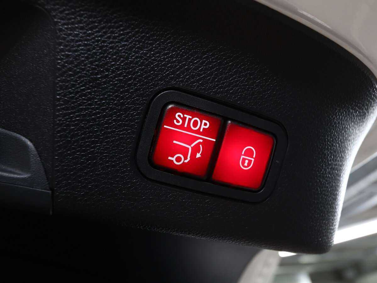 Mercedes-Benz GLE Coupe AMG с пробегом — 2017 год. Фото: #6