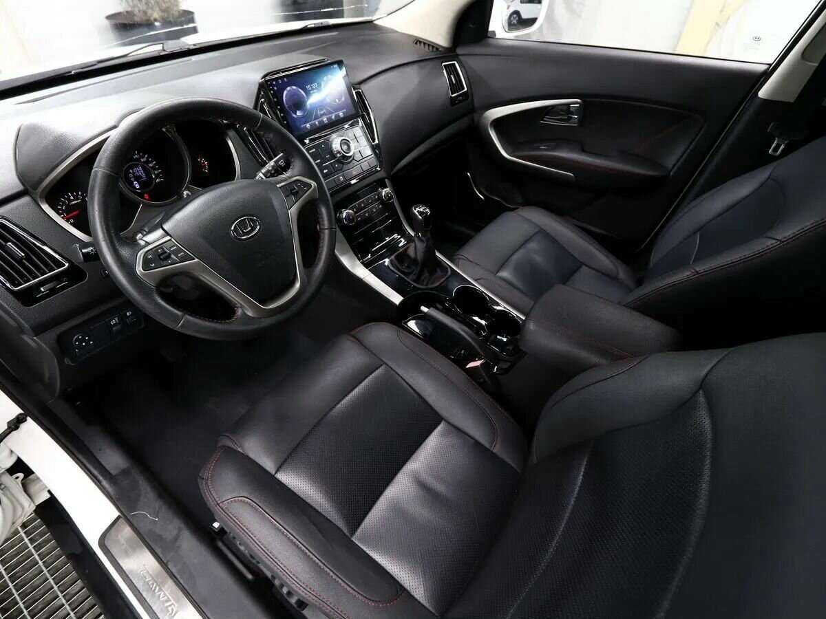 Hawtai Laville с пробегом — 2017 год. Фото: #5