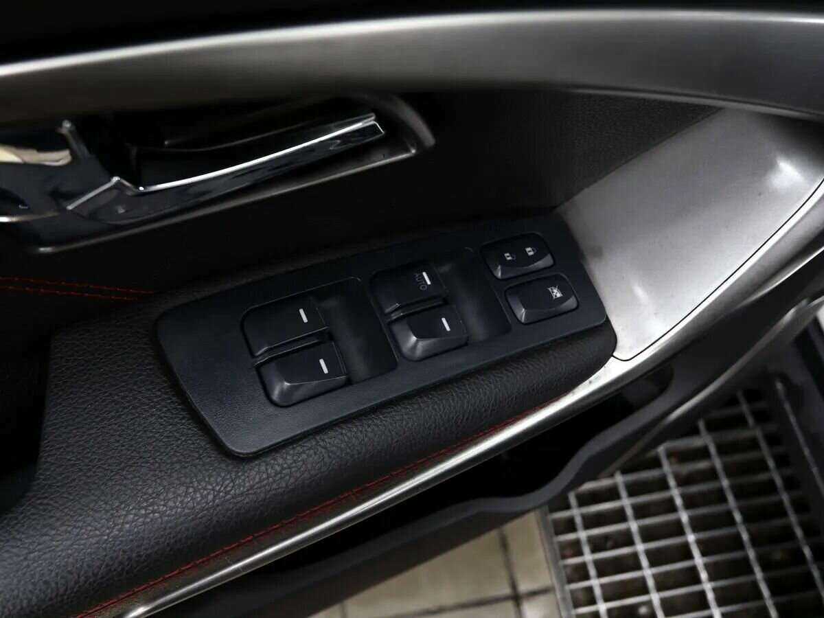 Hawtai Laville с пробегом — 2017 год. Фото: #7