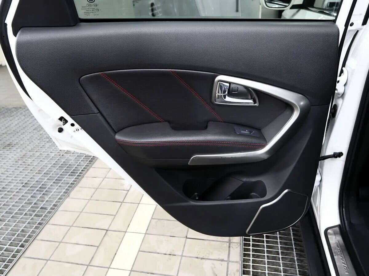 Hawtai Laville с пробегом — 2017 год. Фото: #9